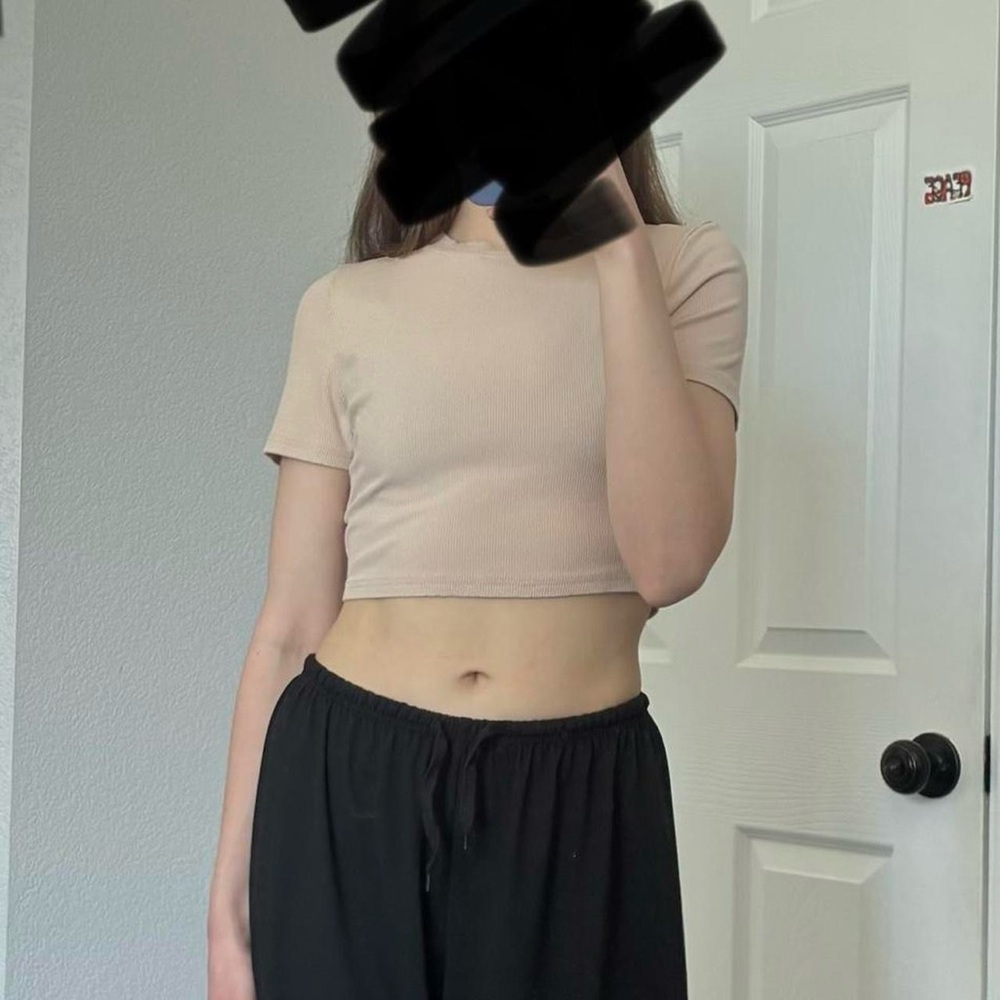 Ribbed Short-Sleeve Crop Top in Beige